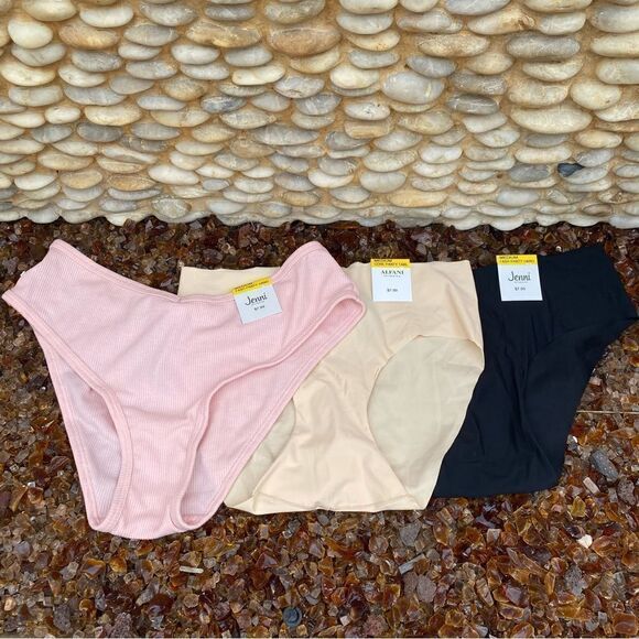 Lot of Three (3) Medium Size Underwear/Panties Jenni/Alfani Intimates. New! NWT - Picture 1 of 13